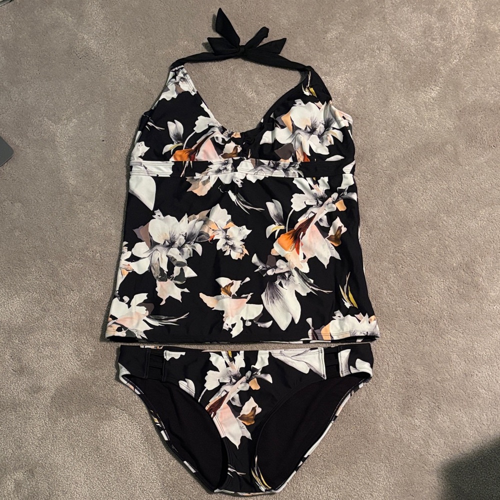 Athleta Black Floral Tankini Swim Set